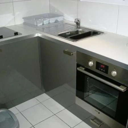 Maison Provencale Au Grau-du-roi Avec Piscine, Jardin, Terrasse Et Parking Prive - Fr-1-731-9 Ferienhaus *